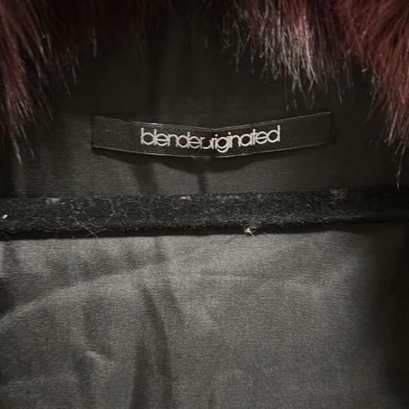 Real Fox Fur Vest Burgundy Color - Picture 4 of 6